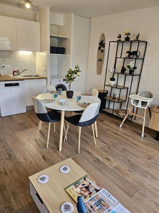 Les Cottages Jardin Elegant Et Ambiance Cosy บิสการ์รอส ภายนอก รูปภาพ